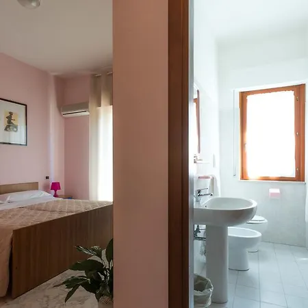Hotel Roma Pineto