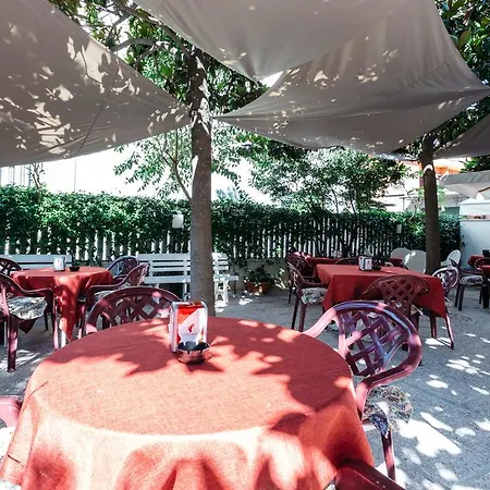 Hotel Roma 3*