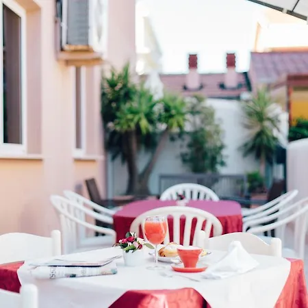 Hotel Roma Pineto