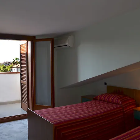 Hotel Roma 3*