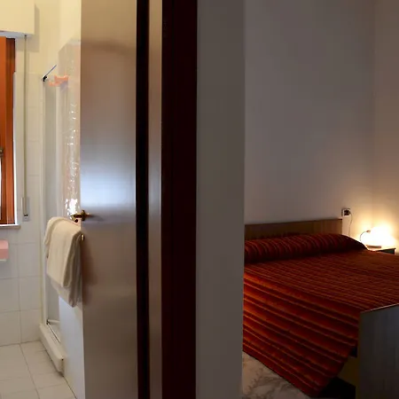 Hotel Roma 3*